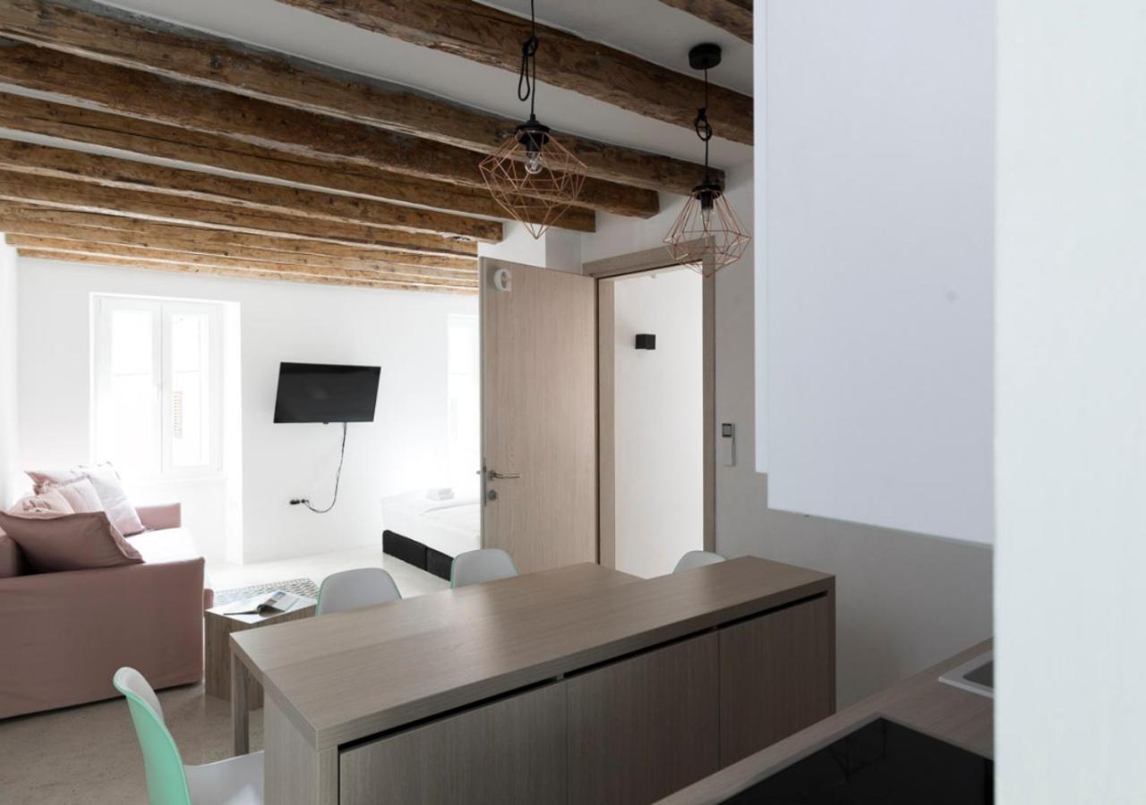 Labum Accommodation Izola Exterior foto
